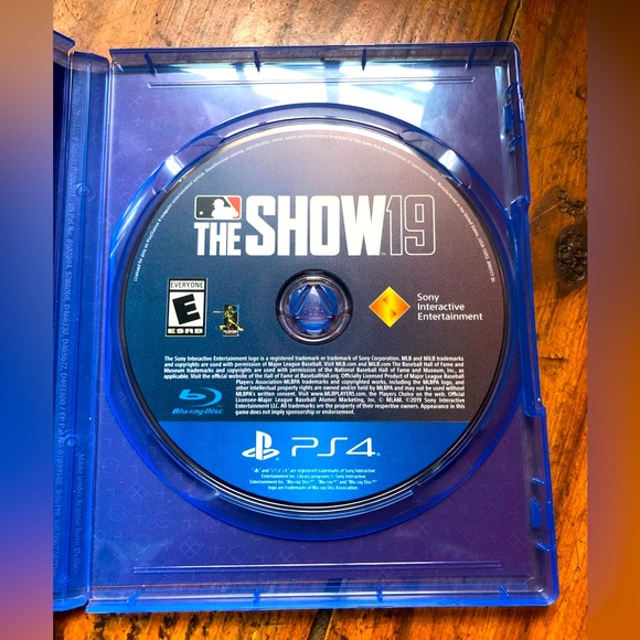 MLB The Show 19 PS4 video game - Picture 2 of 2